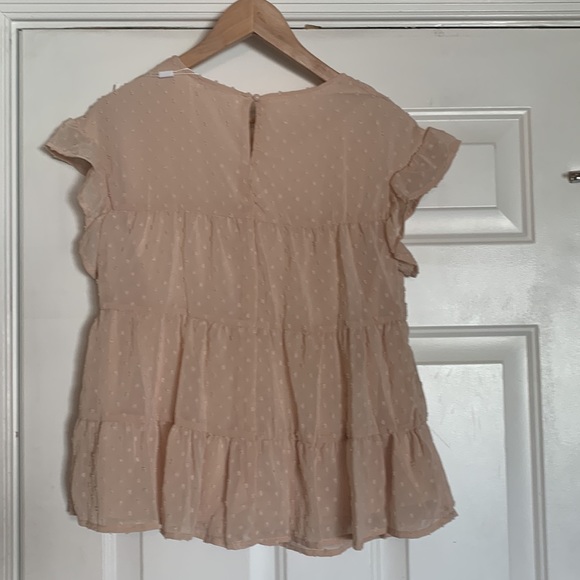 Cute cream colored top - Picture 2 of 2